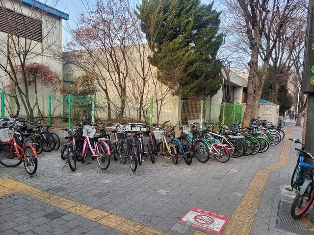 대림역 10번 출구 정비 전. 영등포구청 제공