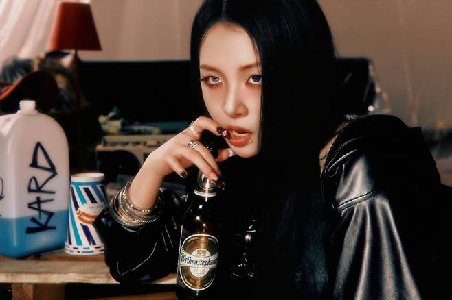 카드 전지우. DSP미디어, RBW 제공