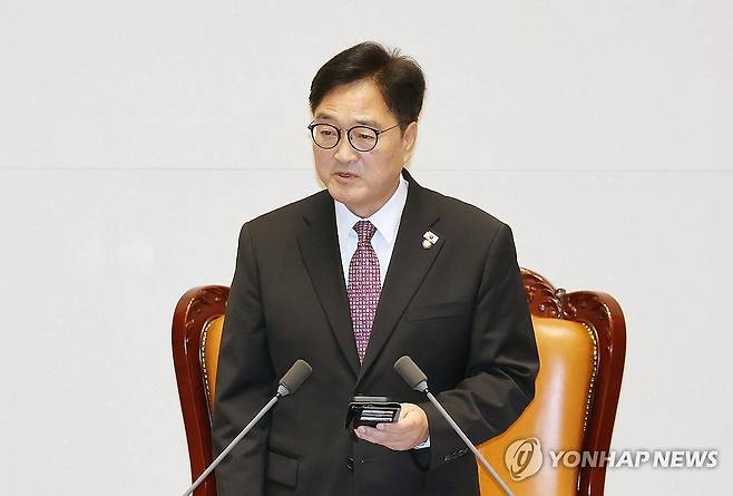 발언하는 우원식 국회의장 (서울=연합뉴스) 박동주 기자 = 우원식 국회의장이 4일 국회 본회의에서 개의 선언후 발언하고 있다. 2025.7.4 pdj6635@yna.co.kr