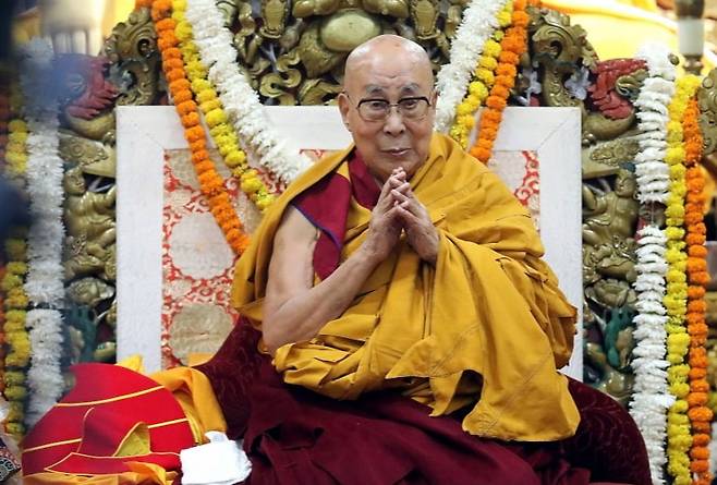 티베트 불교의 정신적 지도자 달라이 라마. 사진=EPA(연합뉴스)