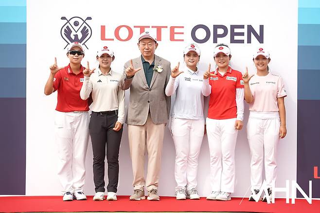 팀 롯데 골프단과 신동빈 회장