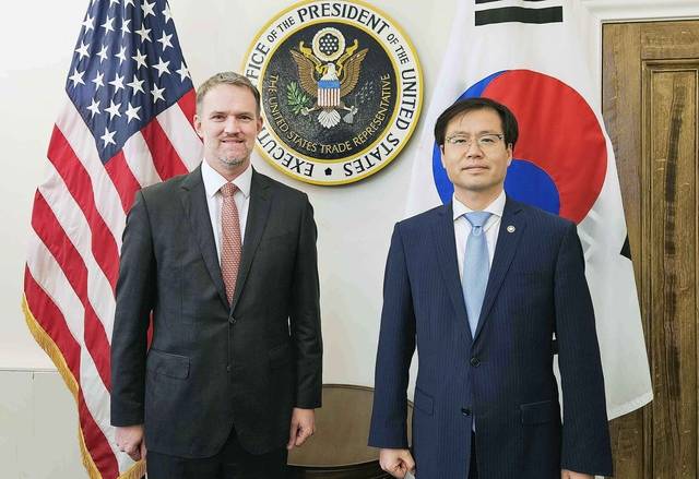 여한구 산업통상자원부 통상교섭본부장은 5일(현지시간) 오후 3시 워싱턴 D.C 미국무역대표부(USTR)에서 제이미슨 그리어 대표와 면담을 가졌다. 산업부 제공