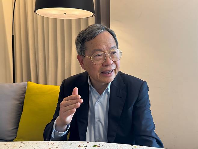 찰스 리앙 슈퍼마이크로 최고경영자(CEO)가 지난 21일(현지시각) 대만 타이베이에서 조선비즈와 인터뷰하고 있다./타이베이=전병수 기자