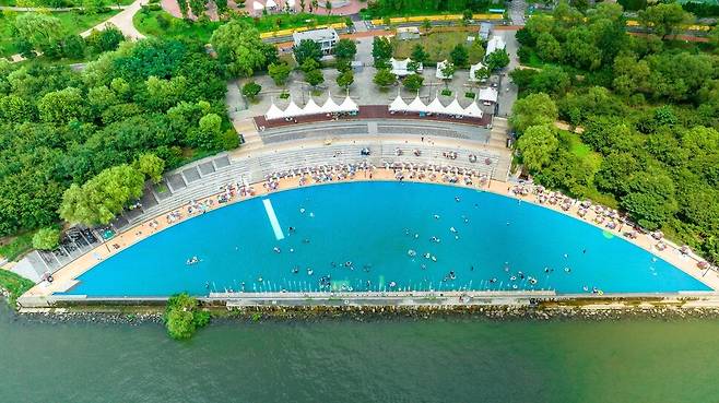 난지한강공원 난지물놀이장 전경.