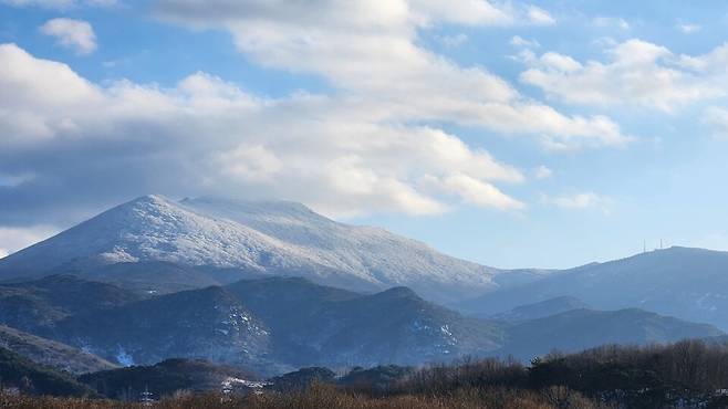 지난 1월 20일 오후 광주호 부근에서 바란 본 무등산 설경 ⓒ시사저널 정성환
