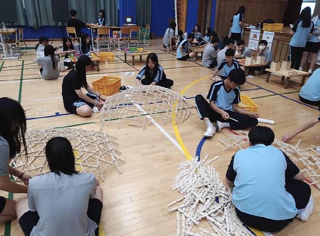 교내 수학 과학 체험전 모습