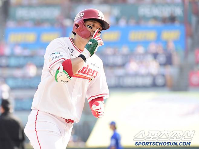 SSG 한유섬. 인천=송정헌 기자songs@sportschosun.com/2025.06.03/