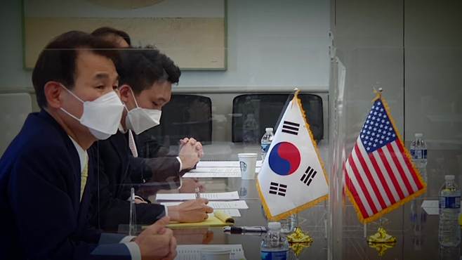 한국에 방위비를 압박하고 있는 미국