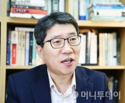 채진원 경희대 공공거버넌스연구소 교수