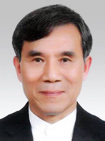 우석대 신태용(약학과) 명예교수가 ‘마약류 중독, 단테 신곡에서 길을 찾다(투즈)’를 출간했다. / 우석대