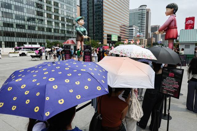 양산은 체감온도를 최대 10도까지 낮출 수 있는 효과가 있다. 뉴스1