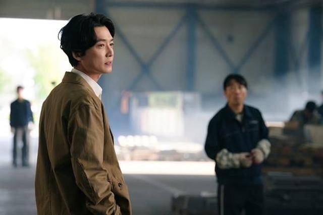 드라마 '노무사 노무진'의 유령 보는 노무사 노무진(정경호). MBC 제공