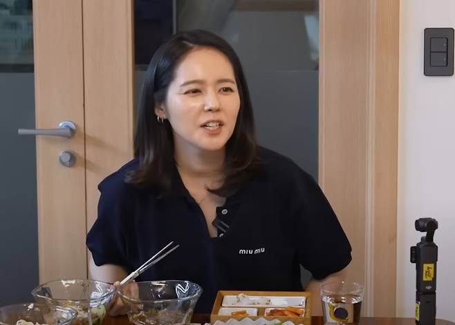 배우 한가인. 유튜브 채널 '자유부인 한가인' 캡처.