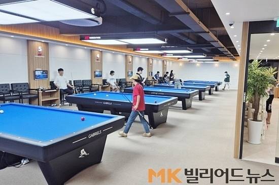 당구 스코어보드업체 큐스코가 정부로부터 ‘우수체육용구 생산업체’로 지정됐다. 사진은 큐스코가 운영하는 큐스코파크 건대점. (사진=MK빌리어드뉴스 DB)