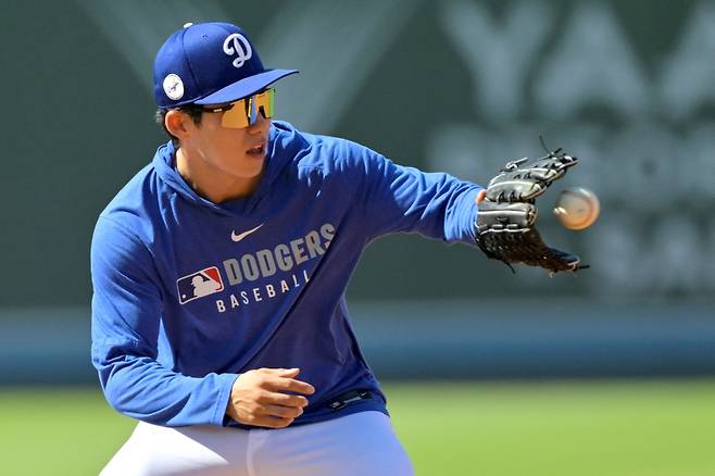 LA 다저스 김혜성이 12일 미국 캘리포니아주 샌프란시스코의 오라클파크에서 열린 2025 미국 메이저리그(MLB) 샌프란시스코 자이언츠와의 원정경기에 8번타자 겸 2루수로 선발 출전해 4타수 3안타 2도루를 기록했다. Imagn Images