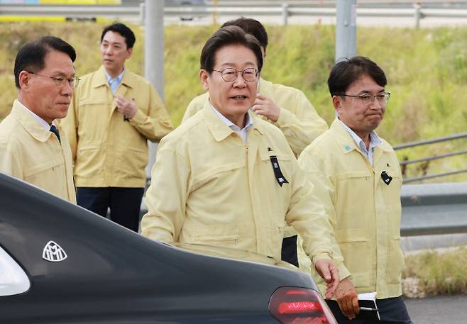 이재명 대통령이 오송 참사 2주기를 앞두고 14일 충북 청주시 오송읍 궁평2지하차도를 방문하고 있다.(사진=연합뉴스)