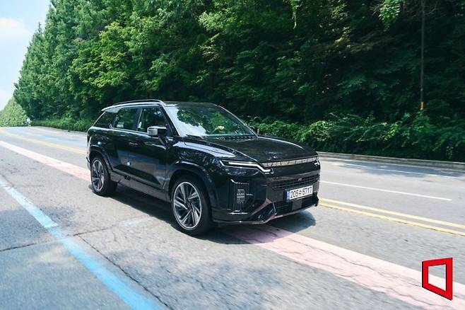 액티언 하이브리드. KGM