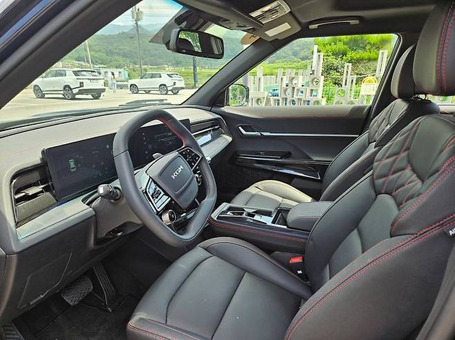 KGM 액티언 하이브리드 내부. ⓒ데일리안 정진주 기자