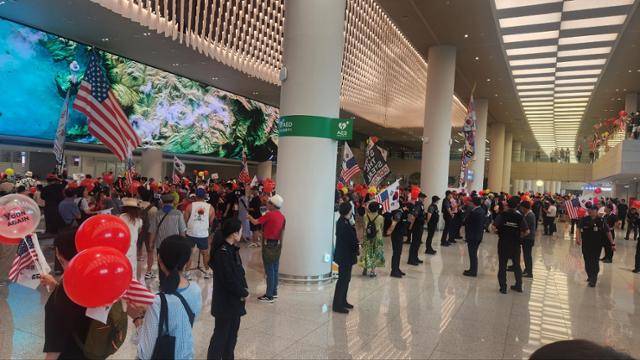 모스 탄 미국 리버티대학 교수가 입국한 14일 인천국제공항 제2여객터미널 입국장 모습. 독자 제공