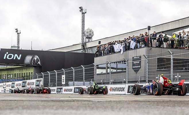 한국타이어 제공