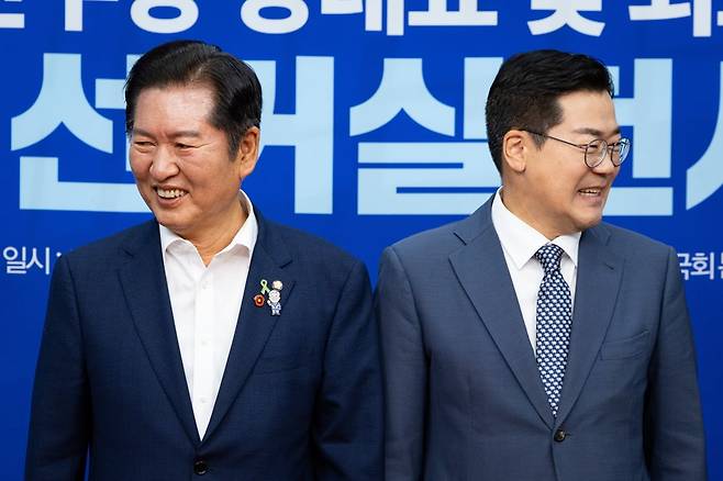 정청래(왼쪽), 박찬대 더불어민주당 당대표 후보 / 사진=뉴스1