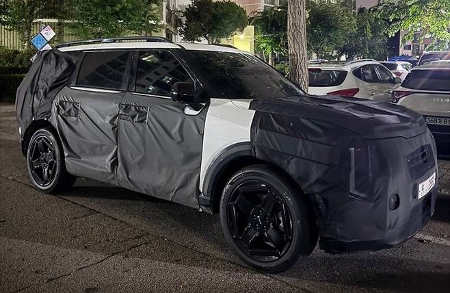 기아 '텔루라이드 풀체인지' 테스트카 (출처 : 오토스파이넷)