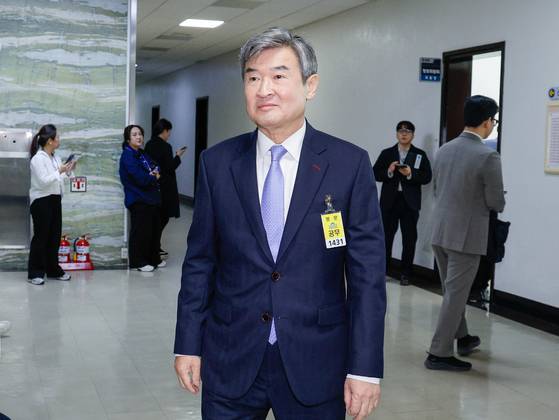 조태용 전 국가정보원장이 지난 4월30일 서울 여의도 국회에서 열린 정보위원회 비공개 간담회에 참석하고 있다. 뉴스1