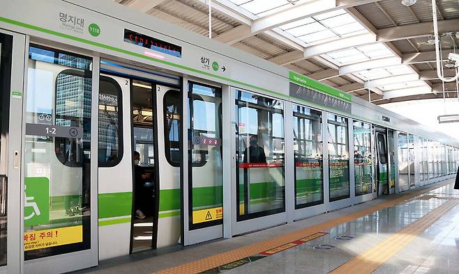 용인경전철 명지대역. 용인시 제공