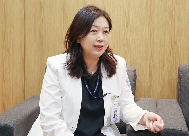 대한당뇨병학회 홍보이사를 맡고 있는 최성희 분당서울대병원 내분비내과 교수가 혈당스파이크의 오해와 진실에 대해 설명하고 있다. 분당서울대병원 제공