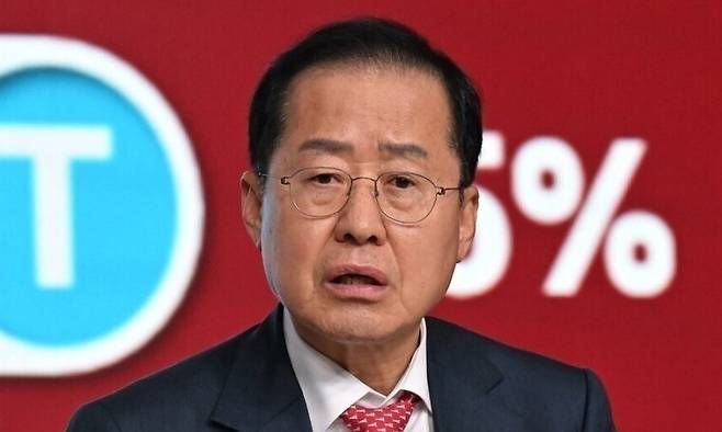 지난 4월 서울 강서구에서 열린 국민의힘 제21대 대통령 후보자 1차 경선 조별 토론회에서 비(B)조인 홍준표 후보가 발언하고 있다. 국회사진기자단