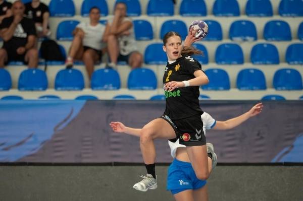 사진 여자 19세 유럽핸드볼선수권대회 몬테네그로와 체코의 경기 모습, 사진 출처=몬테네그로핸드볼협회