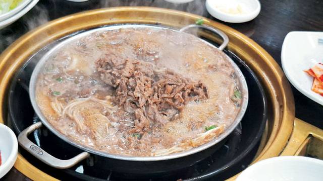 경북 영주 ‘영주한우플라자 풍기점’의 즉석불고기.