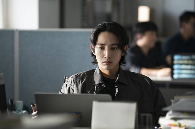 ‘S라인’이 내일 18일, 욕망과 감정의 소용돌이가 예고된 3, 4회를 공개한다. 사진제공 | 웨이브