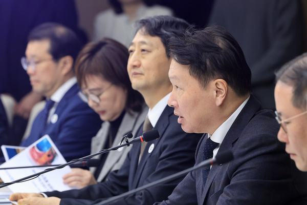 2025 아시아태평양경제협력체(APEC) CEO 서밋 의장인 최태원 대한상공회의소 회장이 지난 1월 23일 오전 서울 중구 대한상의 EC룸에서 열린 2025 APEC CEO 서밋 추진위원회 출범식에 참석해 발언하고 있다. 연합뉴스