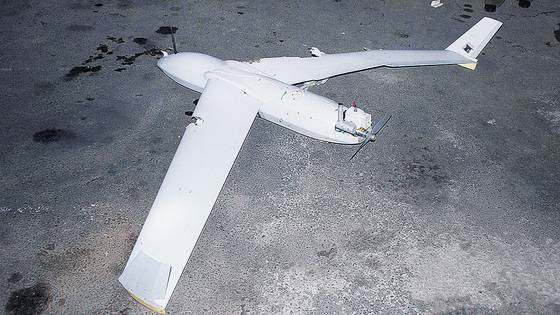 북한 노동당 기관지 노동신문이 국방성 대변인 담화를 통해 평양에 침투한 무인기의 잔해를 분석한 결과 한국 국군의 날 기념행사 때 차량에 탑재됐던 무인기와 동일한 기종이라고 밝혔다. 뉴스1