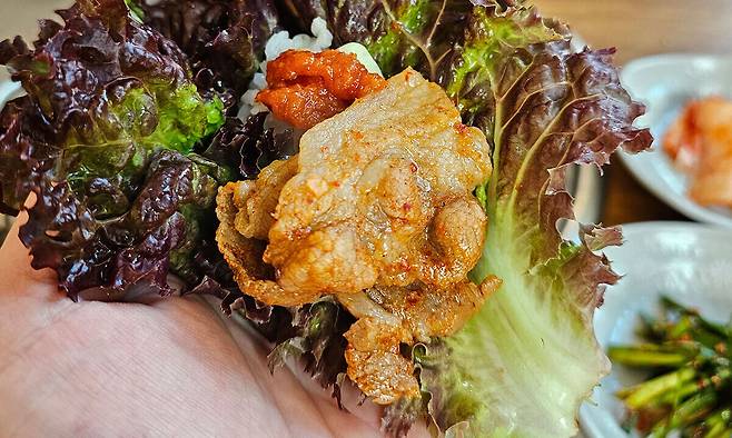 돼지 불백 한 쌈