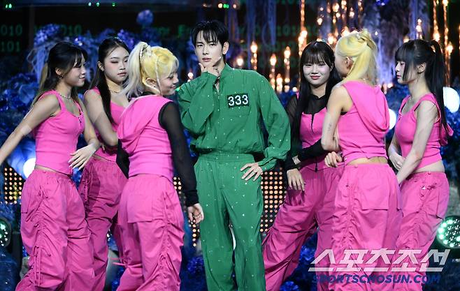 제4회 청룡시리즈어워즈(Blue Dragon Series Awards)가 18일 인천 파라다이스시티에서 열렸다. 임시완이 축하무대를 선보이고 있다. 인천=허상욱 기자wook@sportschosun.com/2025.07.18/