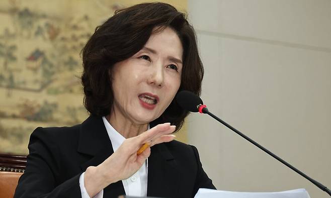 이진숙 교육부장관 후보자가 지난 16일 국회에서 열린 인사청문회에서 의원들의 질문에 답변하고 있다. 윤운식 선임기자 yws@hani.co.kr