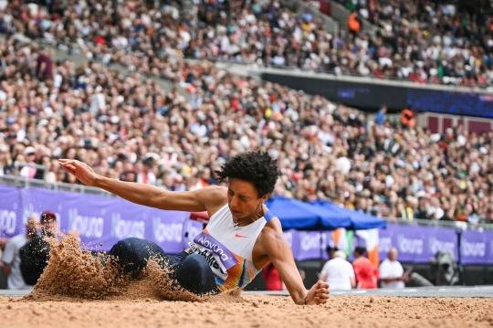 미함보의 도약. 사진(런던 AFP=연합뉴스)