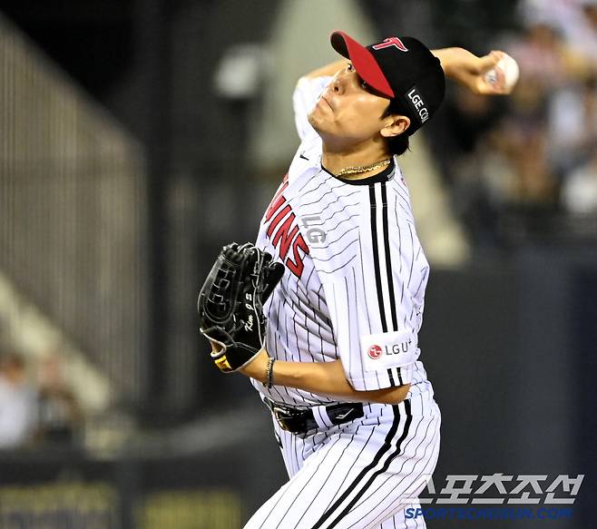 27일 잠실야구장에서 열린 한화와 LG의 경기, LG 김진성이 역투하고 있다. 잠실=허상욱 기자wook@sportschosun.com/2025.05.27/