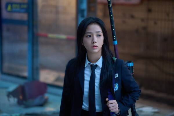 사진제공=롯데엔터테인먼트, 스마일게이트