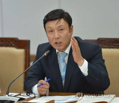 장기승 전 아산시의원. 연합뉴스