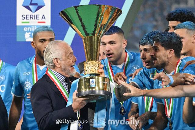 나폴리 라우렌티스 회장/게티이미지코리아