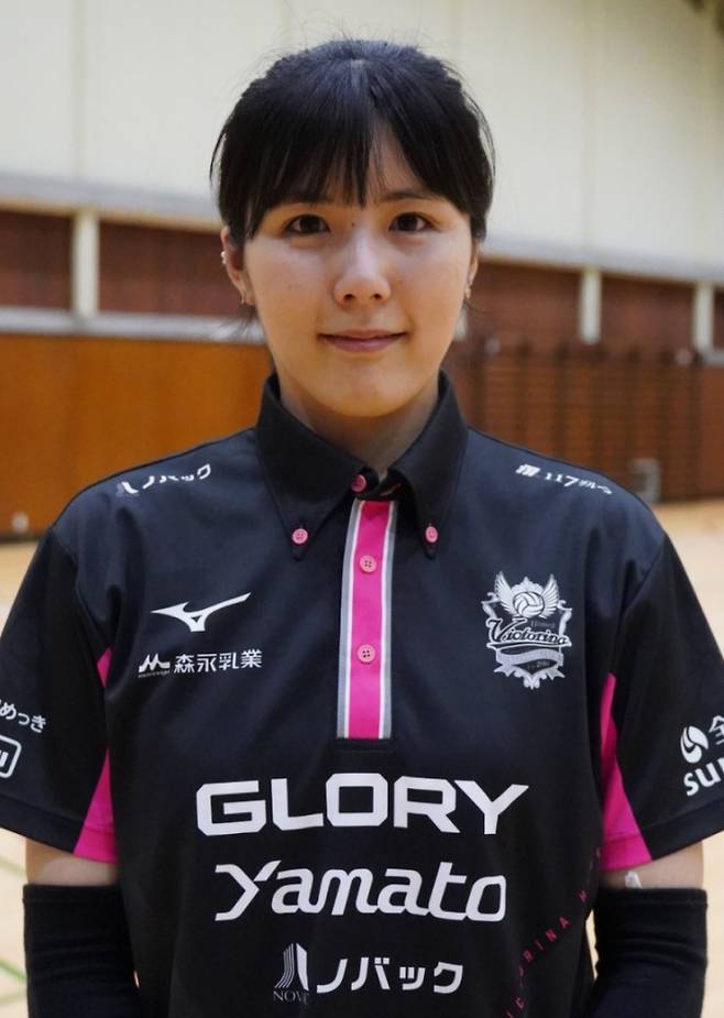 일본 여자배구 SV리그 빅토리나 히메지에 입단한 이재영. /사진=빅토리나 히메지 홈페이지 캡처