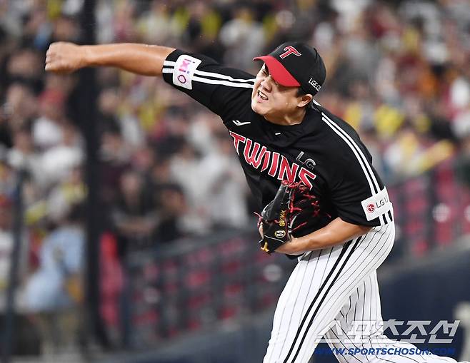 23일 광주 기아 챔피언스필드에서 열린 LG-KIA전. 8회말 장현식이 투구하고 있다. 광주=정재근 기자 cjg@sportschosun.com/2025.7.23/