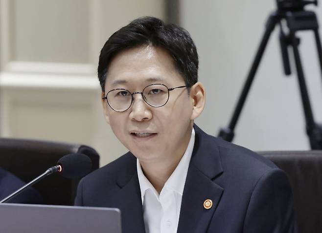 22일 국무회의에 참석한 배경훈 과학기술정보통신부 장관이 인삿말을 하고 있다. 대통령실통신사진기자단