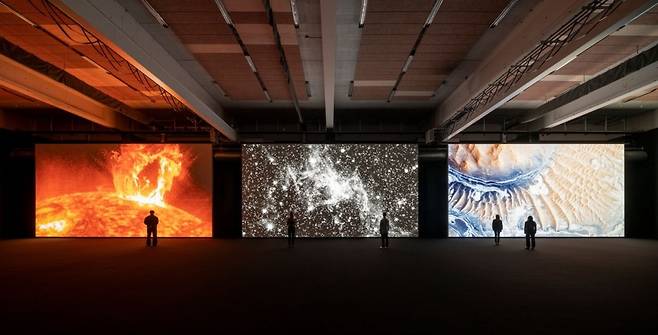 Ryoji Ikeda, Data-Verse 1_2_3, 2019-2020, Copenhagen Contemporary, Photo by David Stjernholm