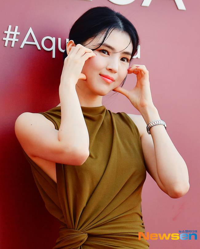 한소희