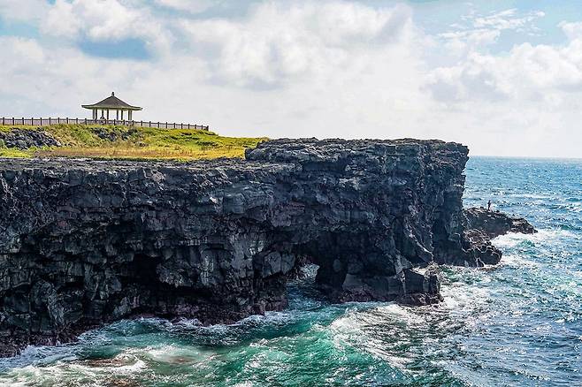 투명한 요금제 운영, 지역 차원의 품질 인증 체계 구축 등 지속가능한 개선 시스템이 필요하다. 게티이미지