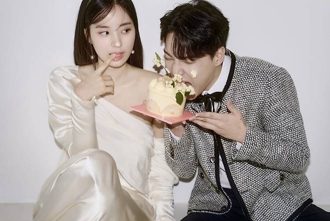 결혼을 발표한 최연수-김태현. 김태현 인스타그램.